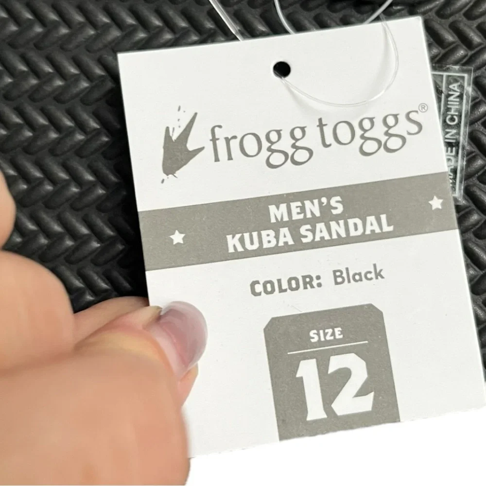 NWT Frogg Toggs Kuba sandal in black